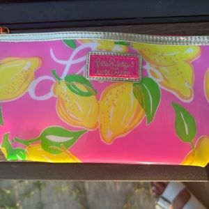 Lilly Pulitzer x Estee Lauder pouch
